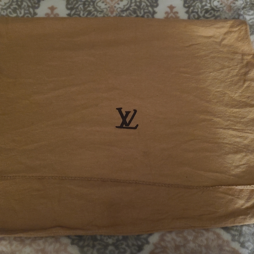 24 hr  sale!! AUTHENTIC! LOUIS VUITTON speedy 35 dust bag